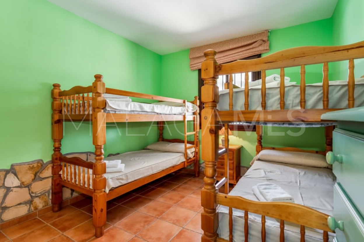 Maison de campagne for sale in Los Reales - Sierra Estepona