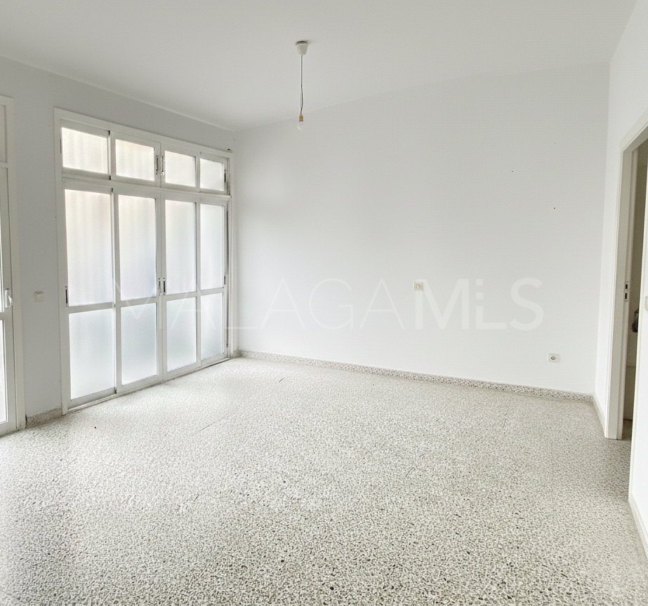 For sale 5 bedrooms town house in Calvario