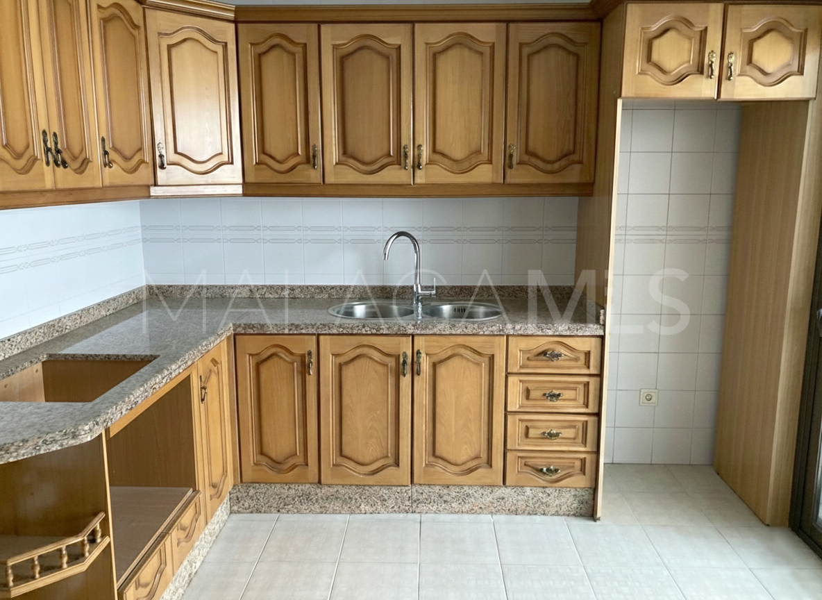 For sale 5 bedrooms town house in Calvario