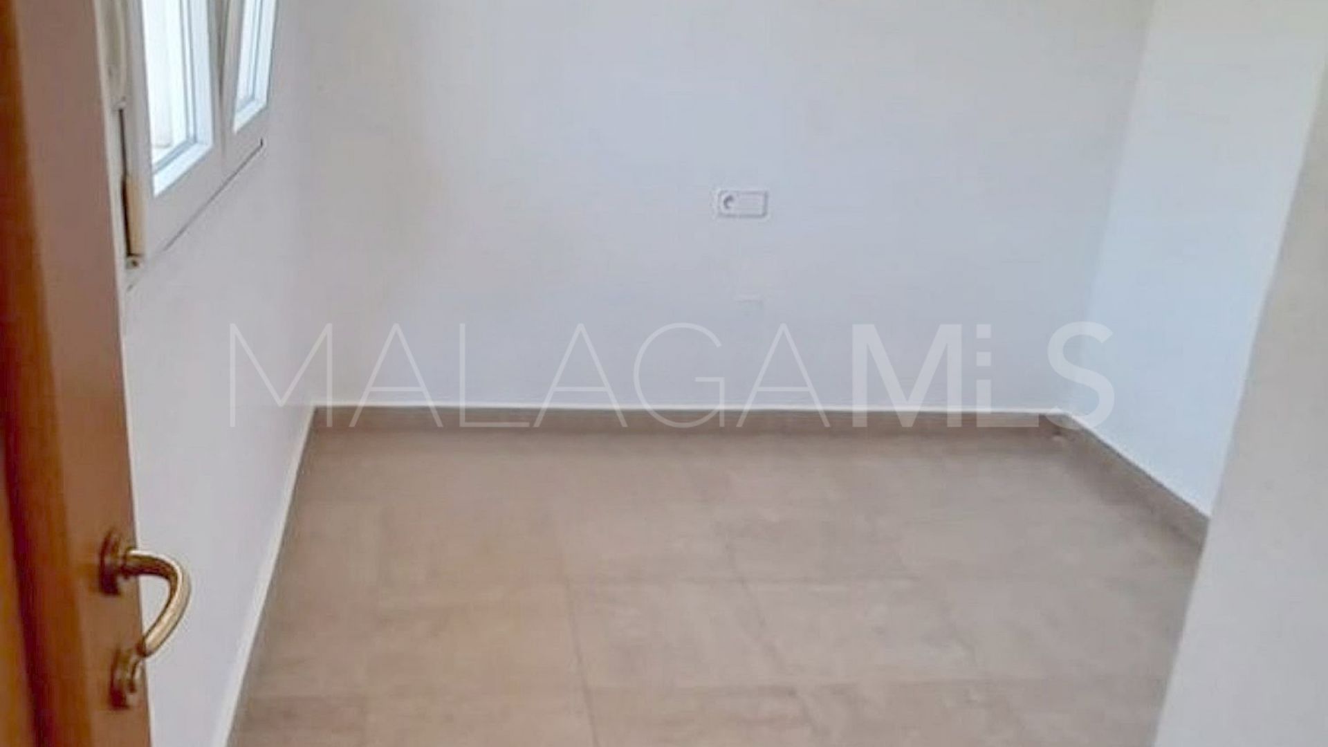 Buy atico duplex in Alcorrín de 3 bedrooms