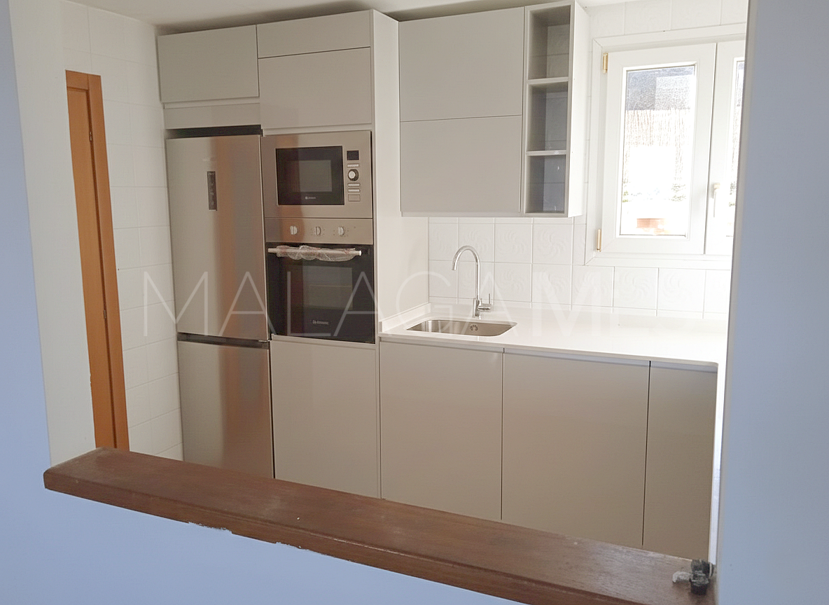 Buy atico duplex in Alcorrín de 3 bedrooms