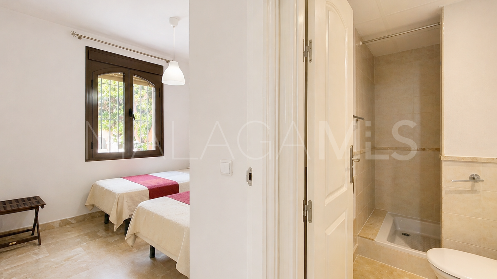 Markplanslägenhet for sale in Costa Galera