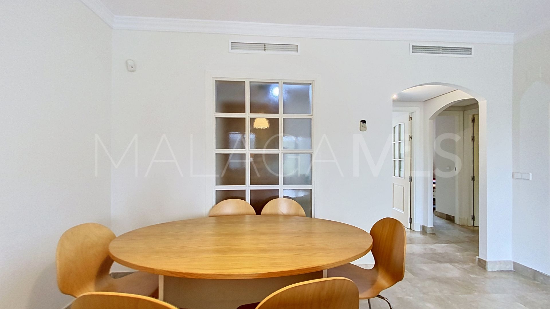 Markplanslägenhet for sale in Costa Galera