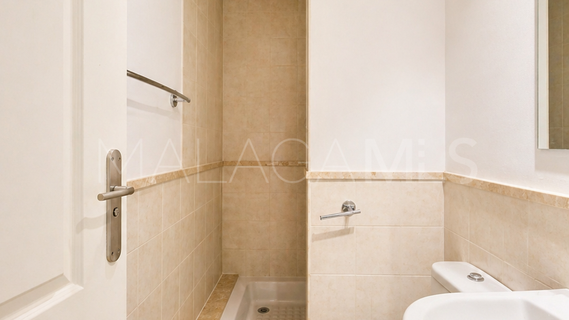 Markplanslägenhet for sale in Costa Galera