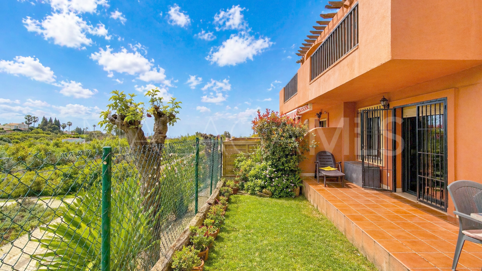 Markplanslägenhet for sale in Costa Galera