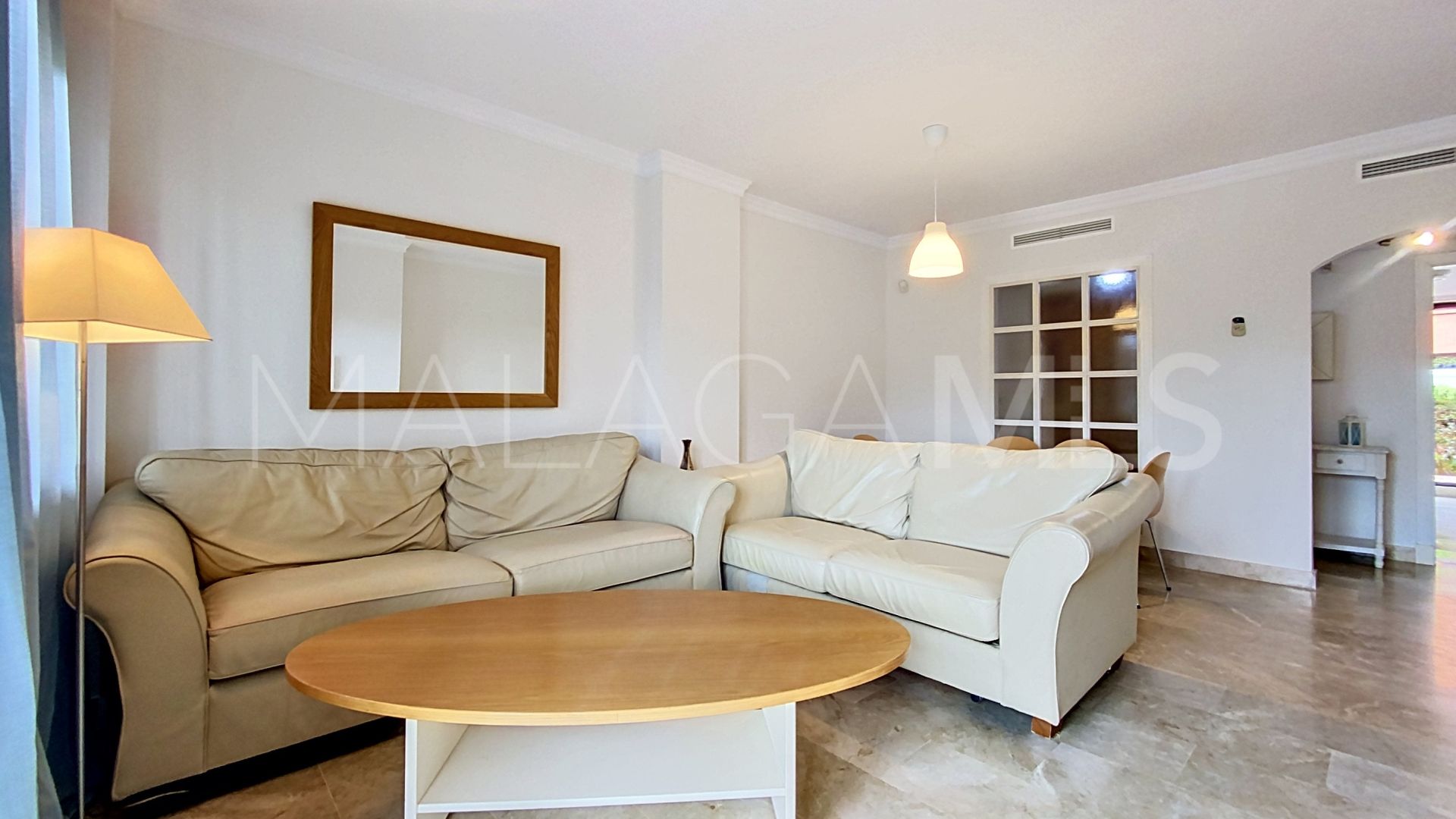 Markplanslägenhet for sale in Costa Galera