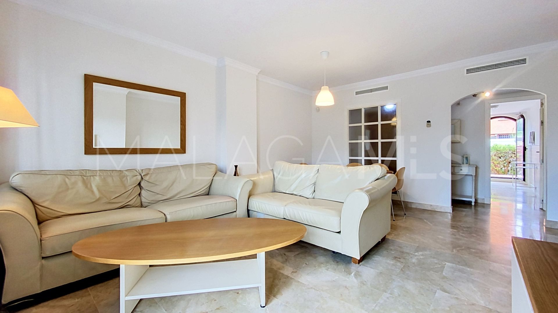 Markplanslägenhet for sale in Costa Galera