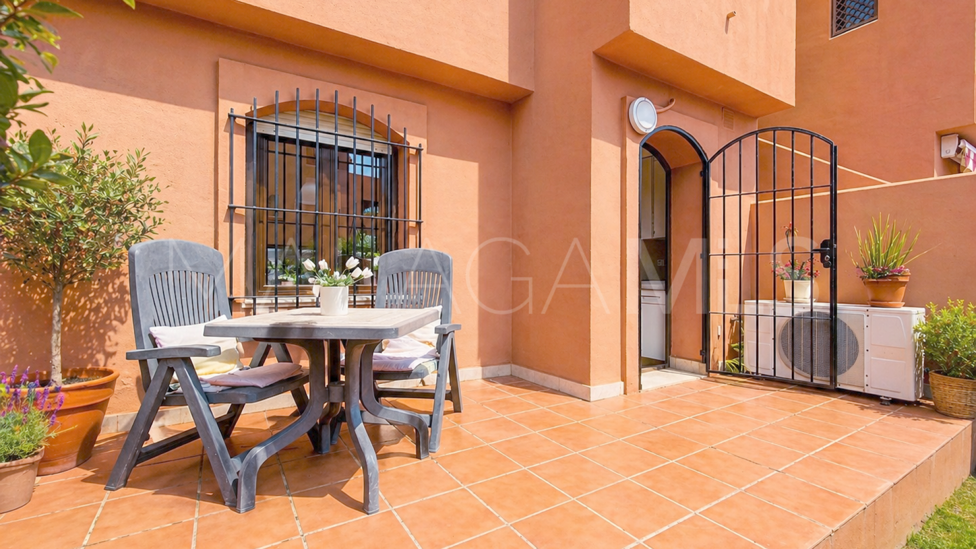 Markplanslägenhet for sale in Costa Galera