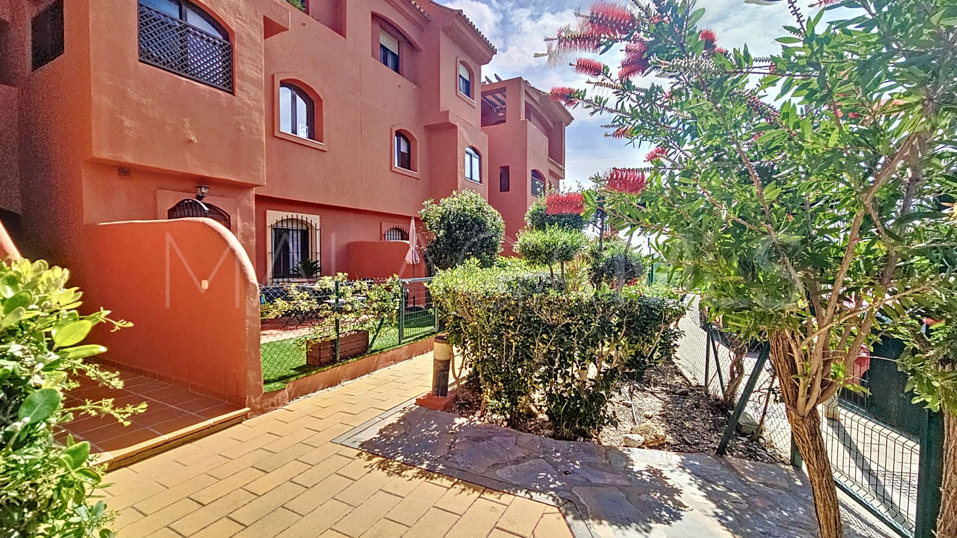 Markplanslägenhet for sale in Costa Galera