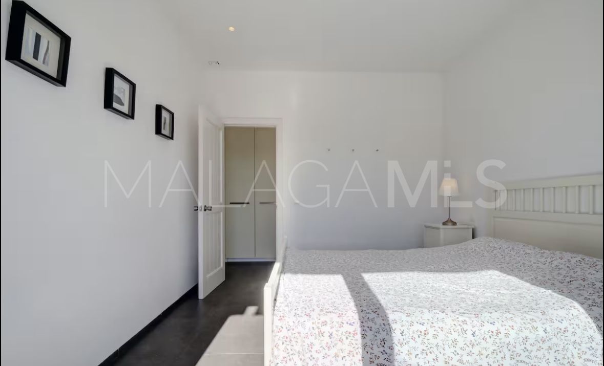 Villa for sale in Manilva