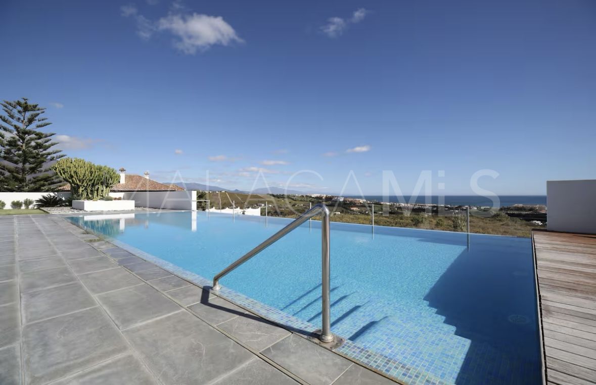 Villa for sale in Manilva