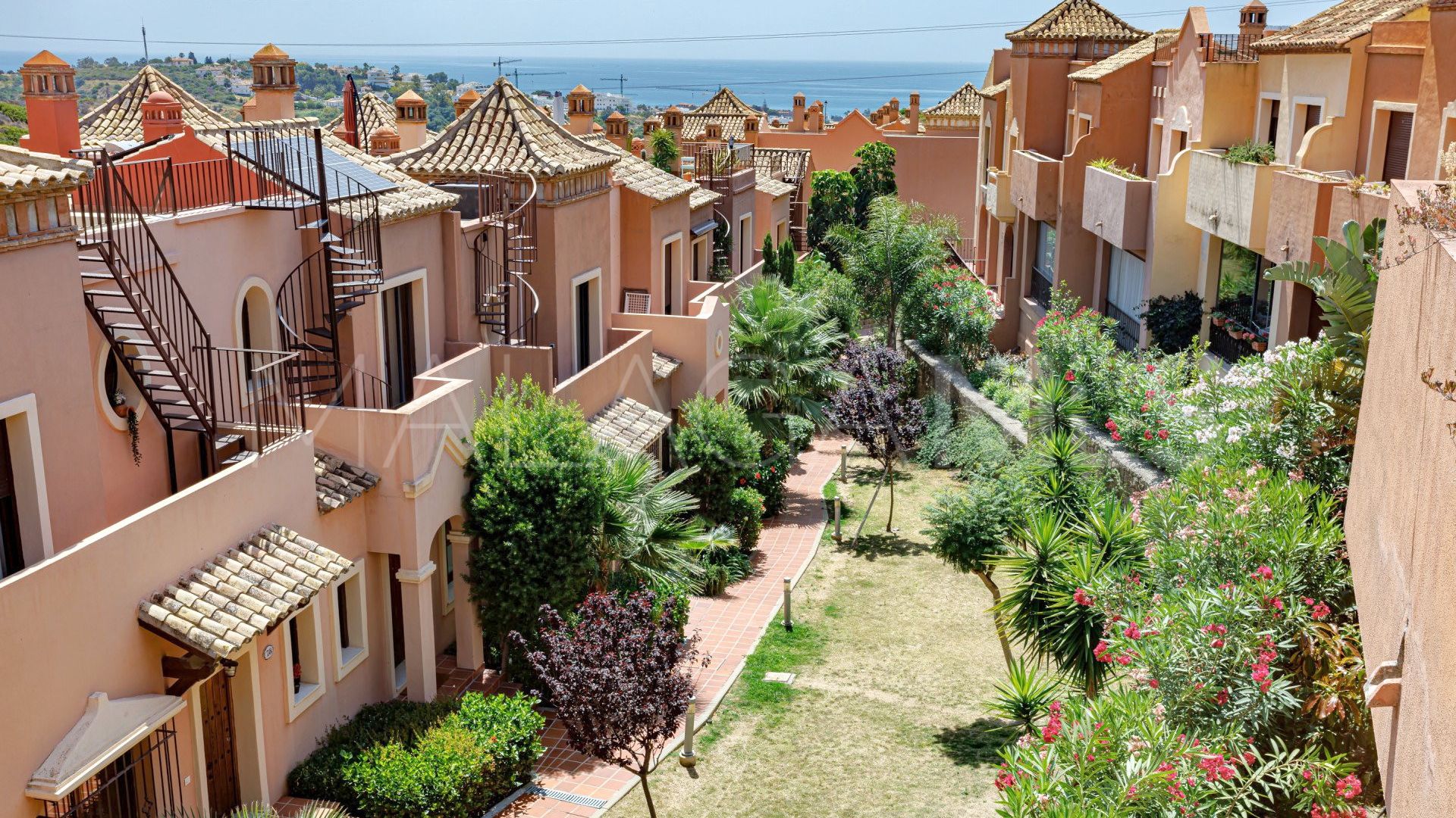 Buy town house in Azata Golf