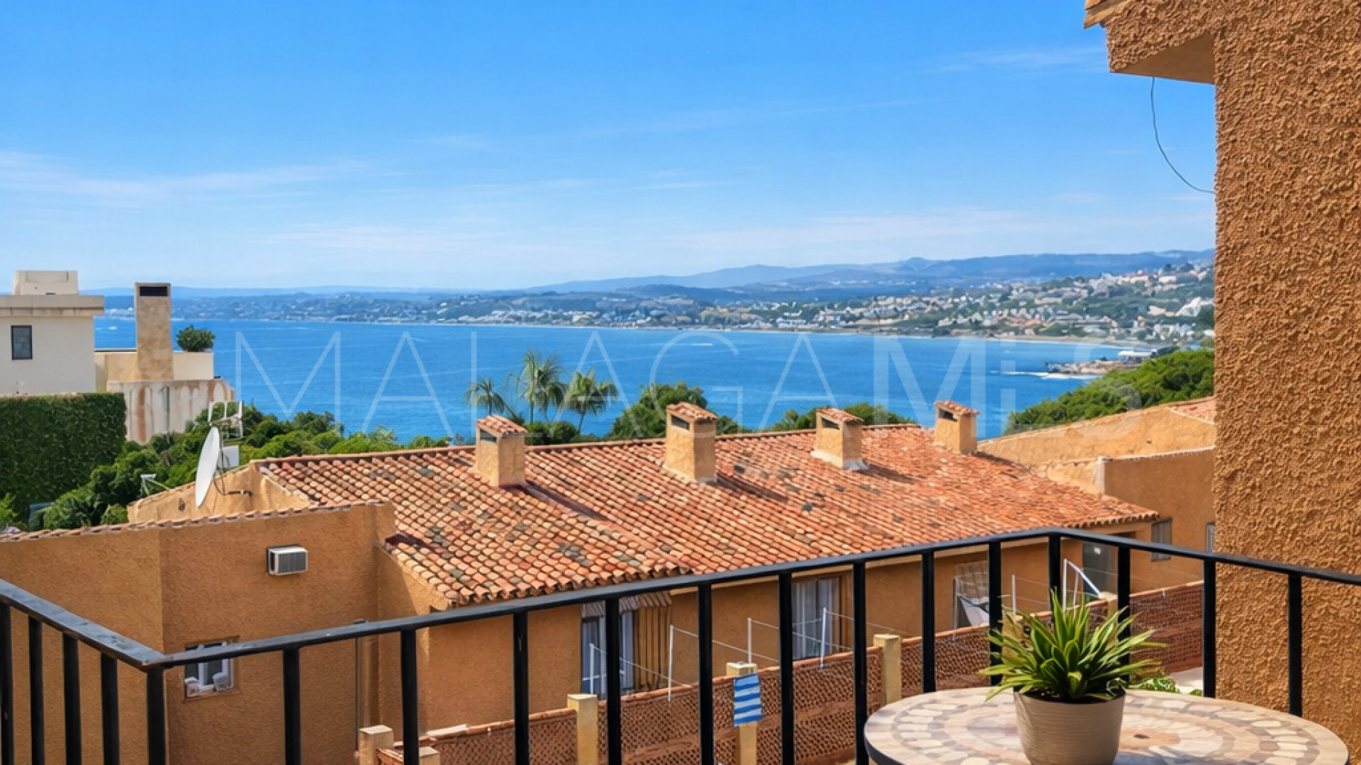 Wohnung for sale in Estepona Puerto