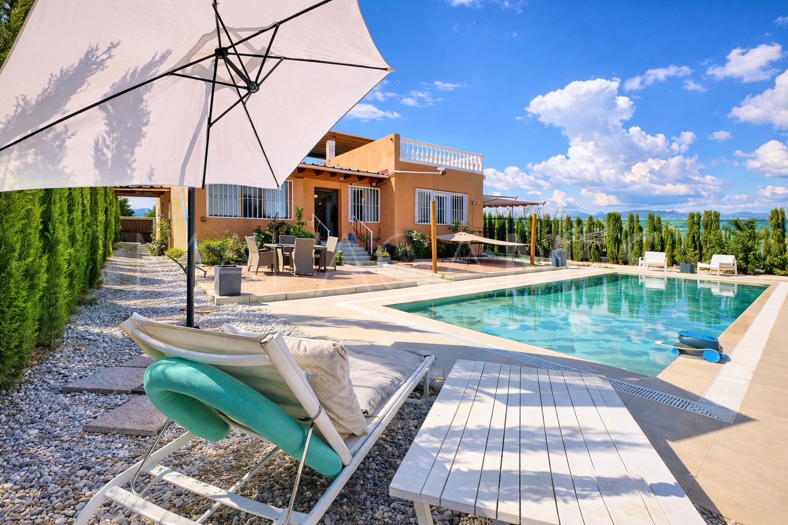 Villa for sale in Buenas Noches