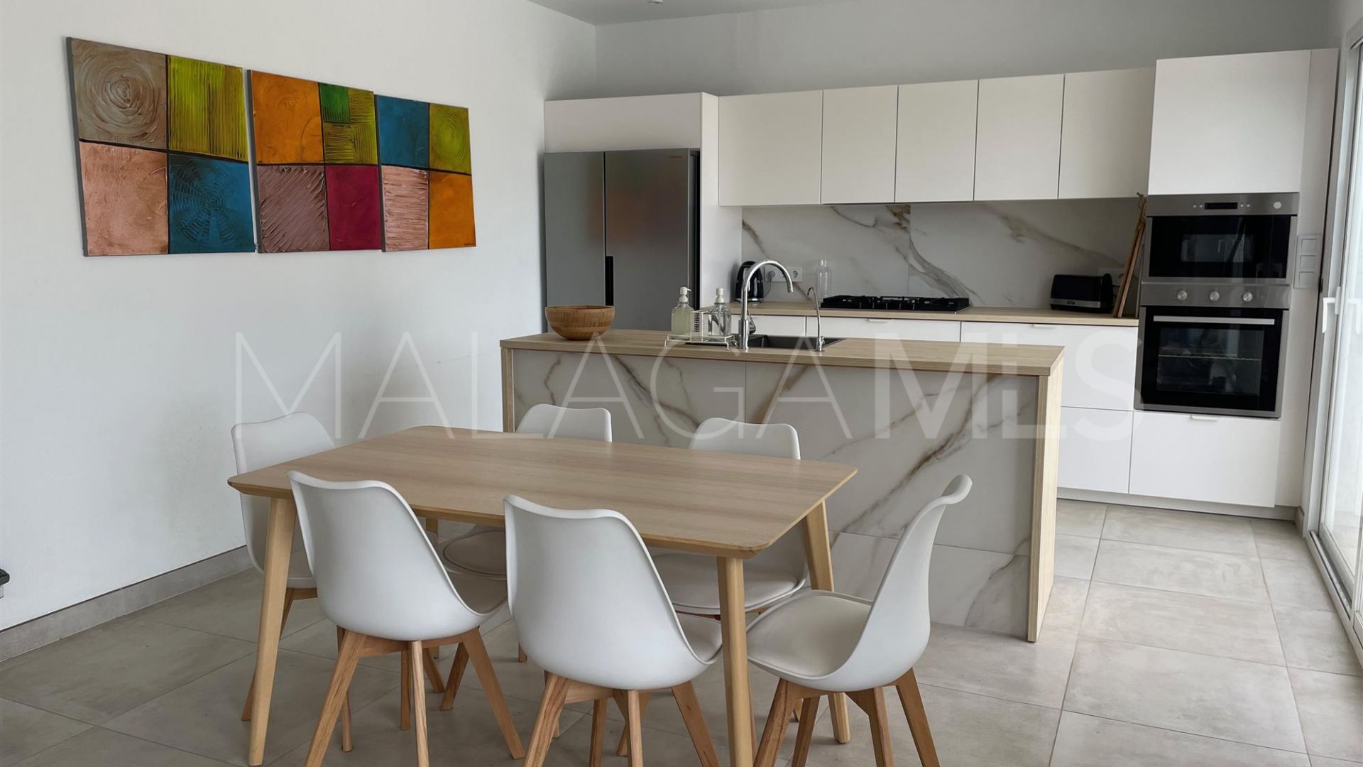 Hus i byn for sale in El Velerin