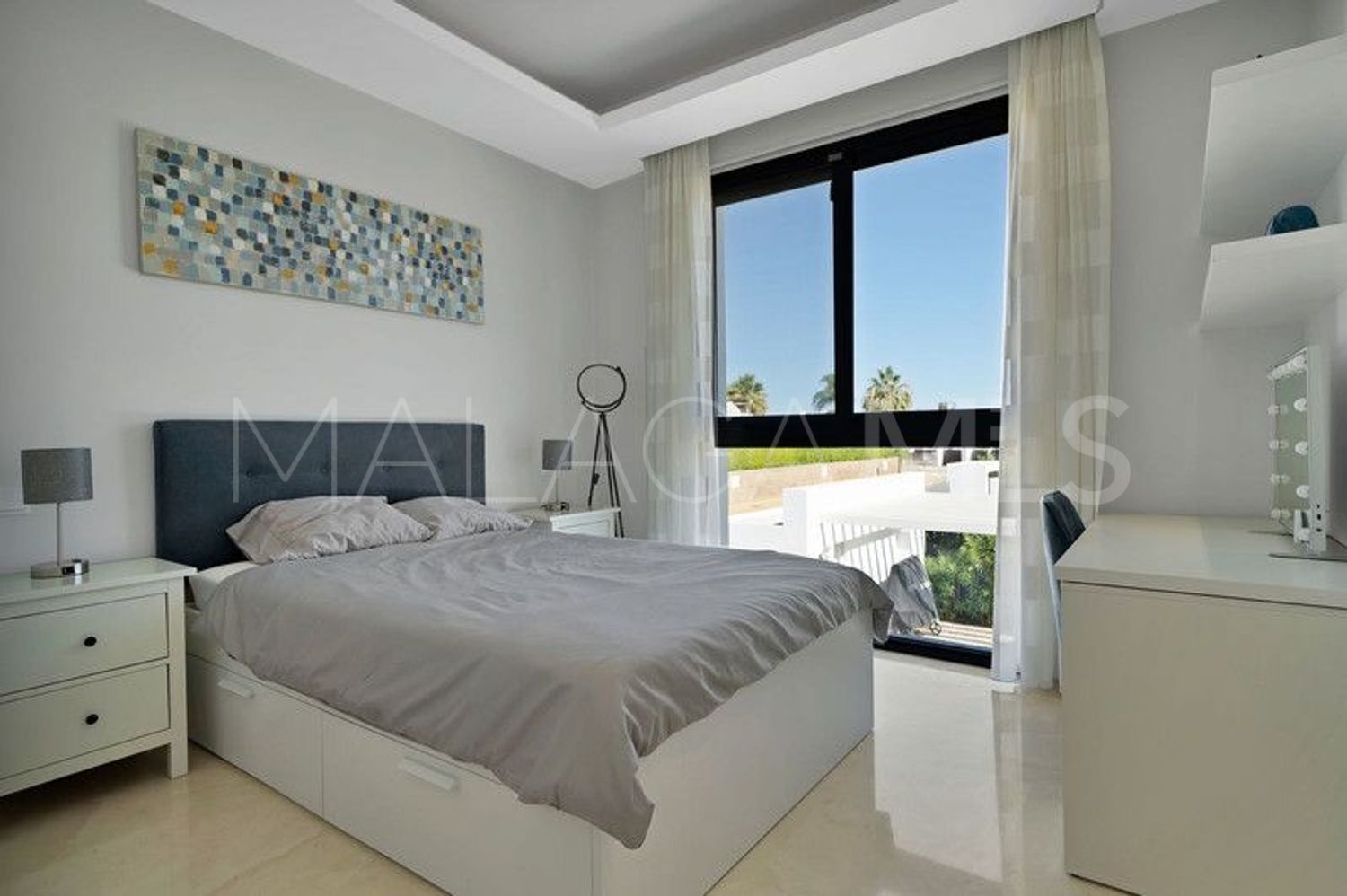 For sale villa with 6 bedrooms in El Paraiso