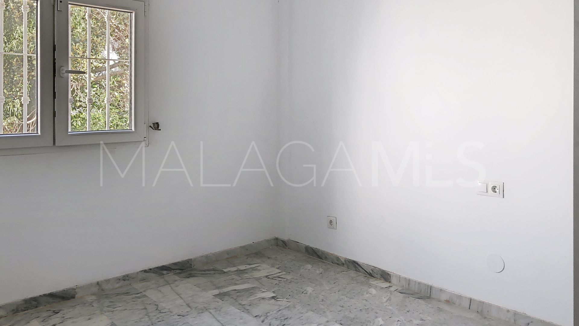 3 bedrooms town house for sale in La Duquesa Golf