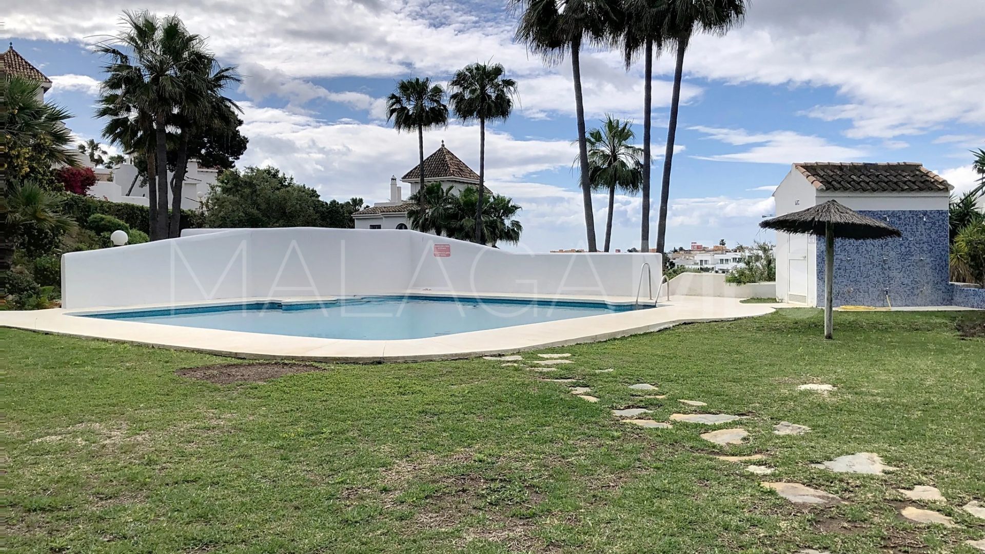 3 bedrooms town house for sale in La Duquesa Golf