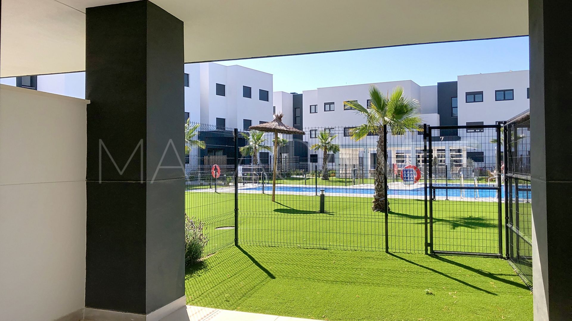 Apartamento planta baja for sale in Guadalobon with 2 bedrooms