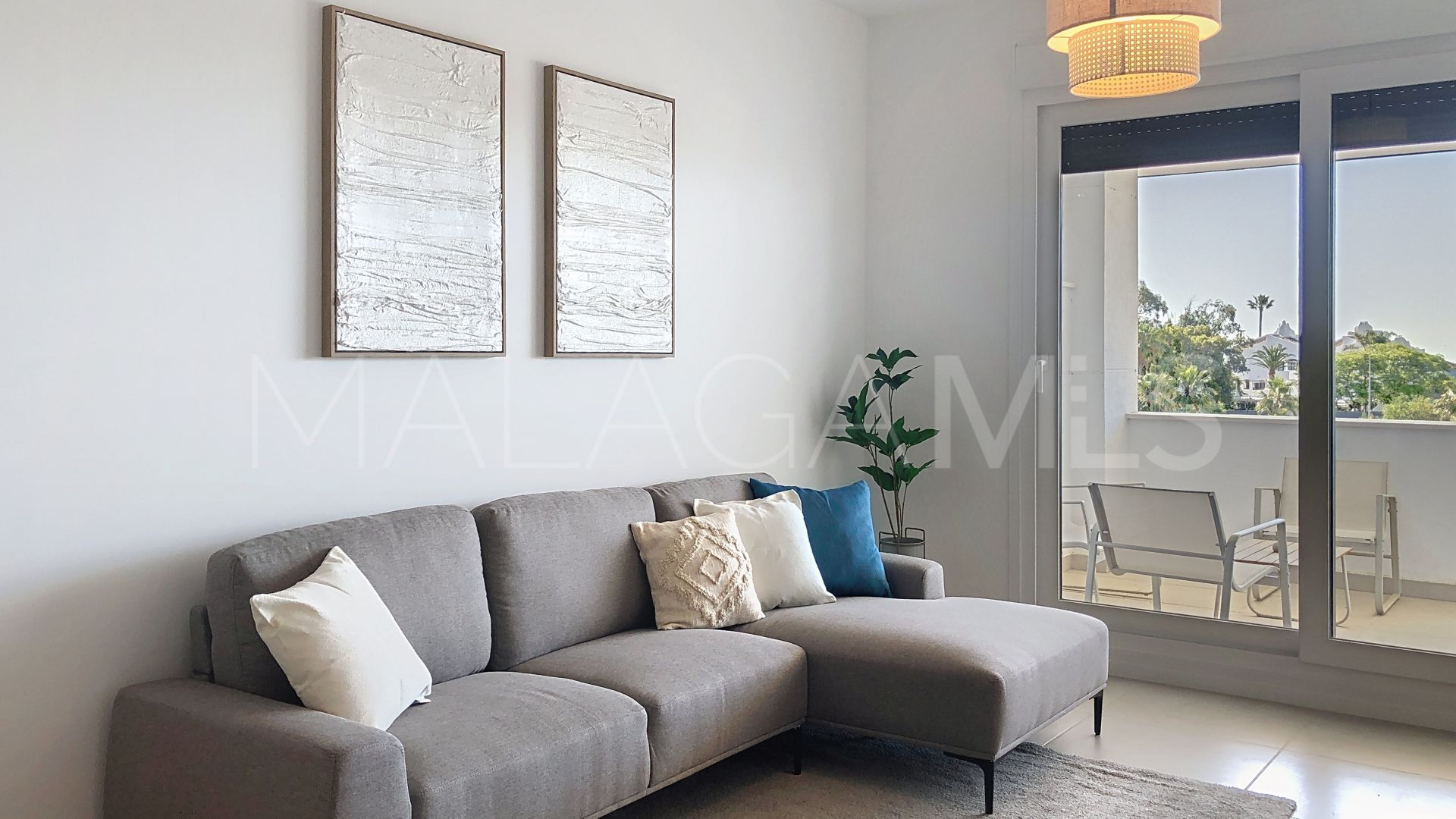 Apartamento planta baja for sale in Guadalobon