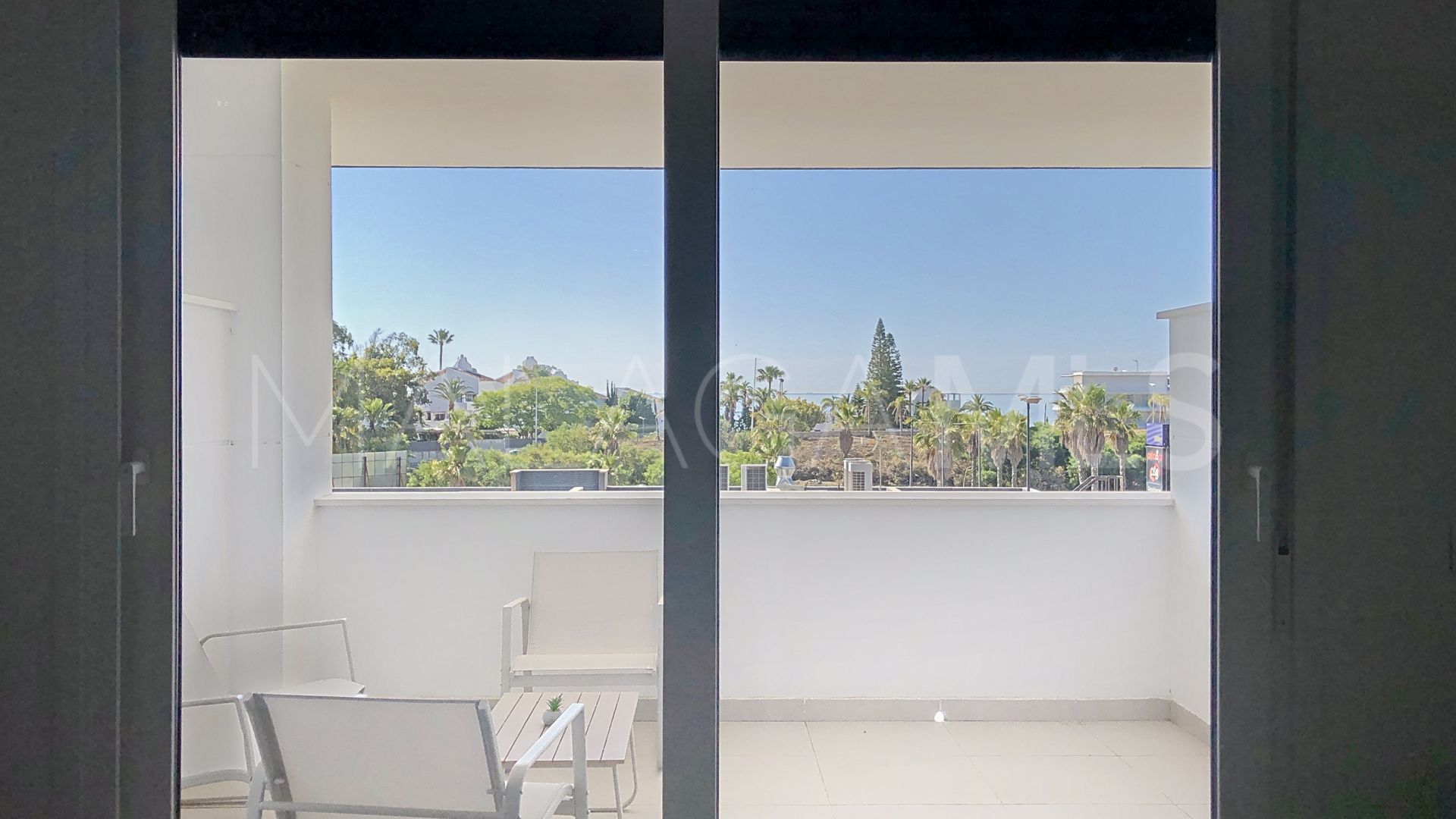 Apartamento planta baja for sale in Guadalobon