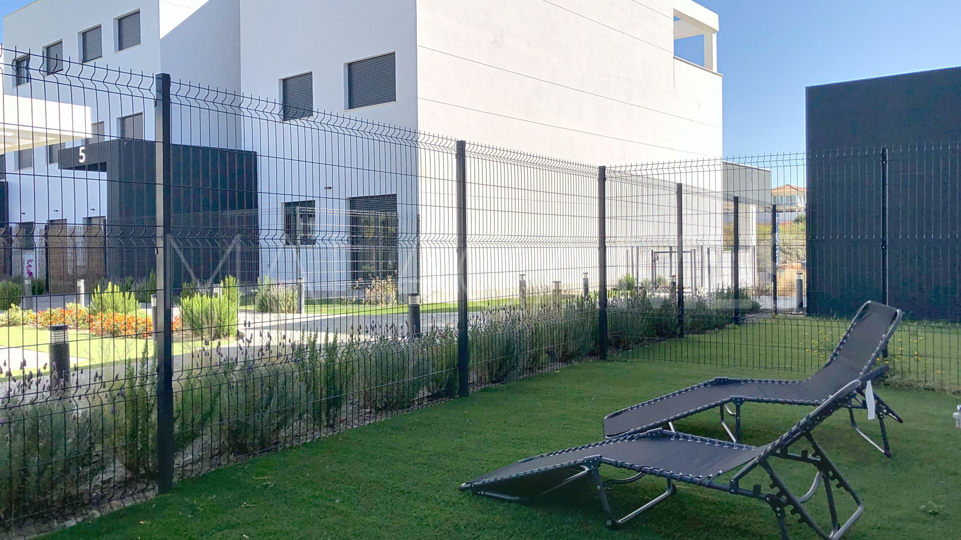 Apartamento planta baja for sale in Guadalobon