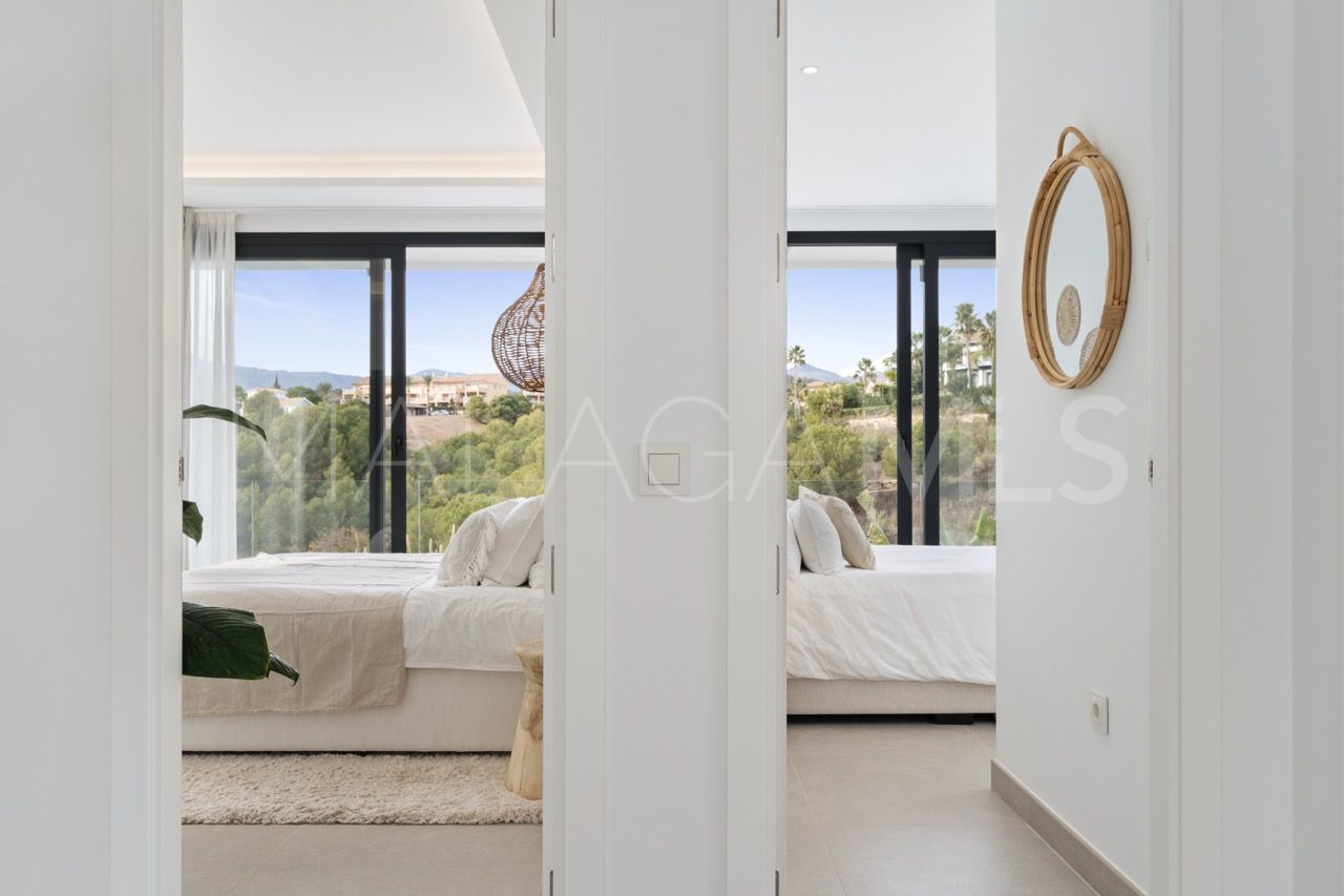 Villa for sale in La Resina Golf