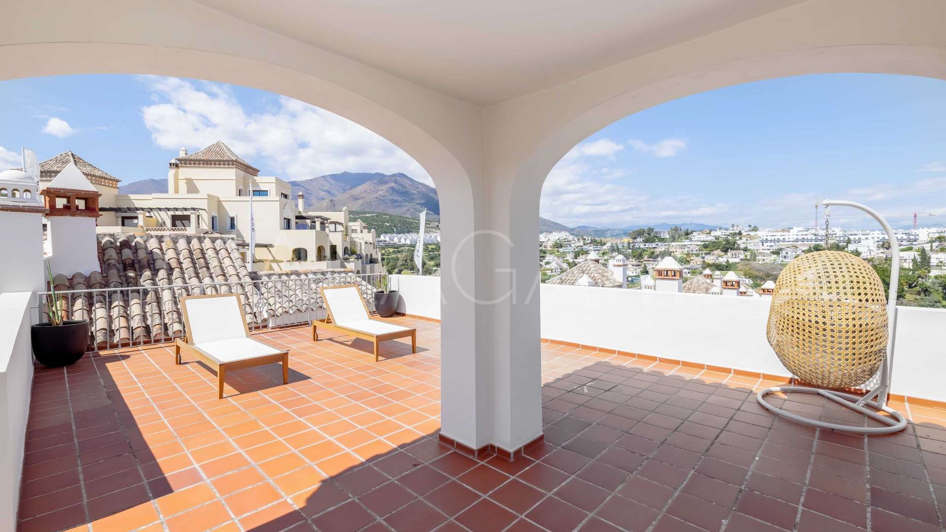 Radhus for sale in Azata Golf