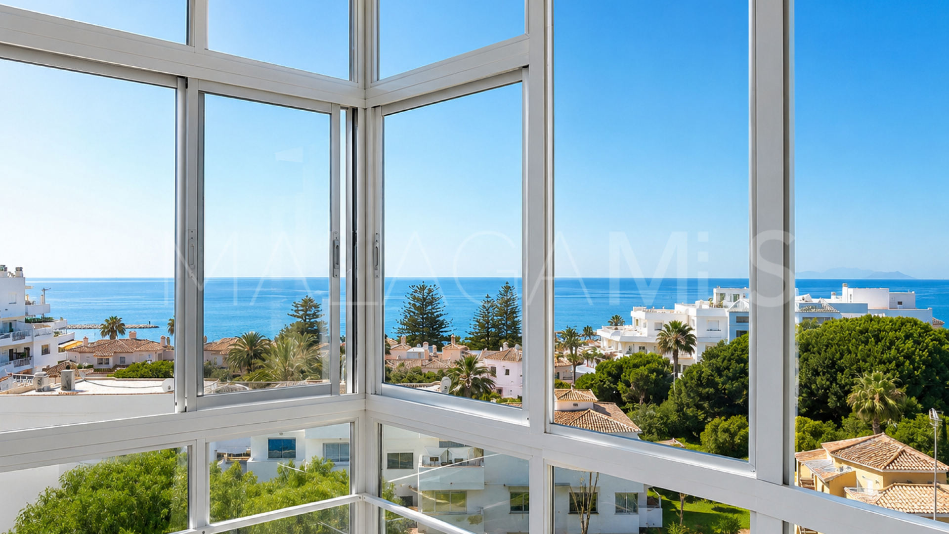 Appartement for sale in Estepona Puerto