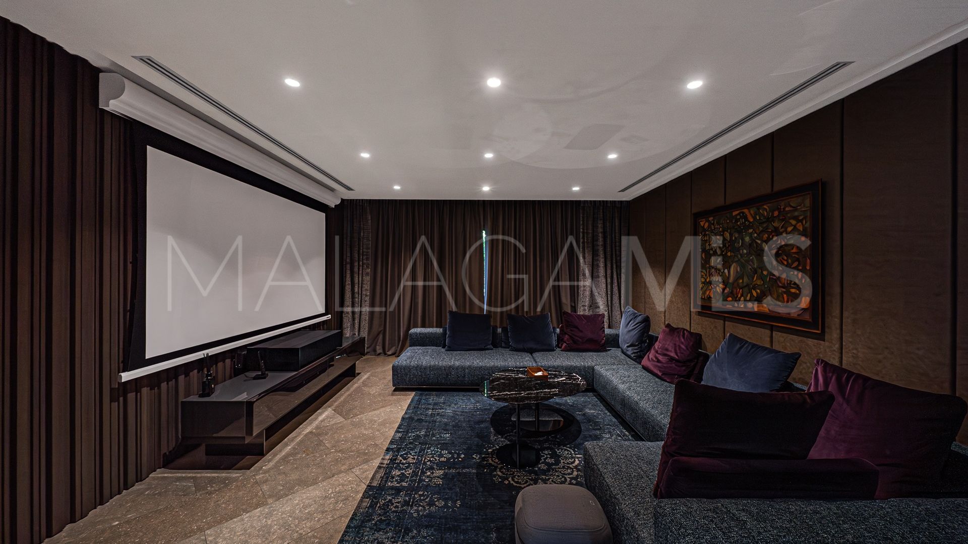 Villa for sale in Guadalmina Baja de 10 bedrooms