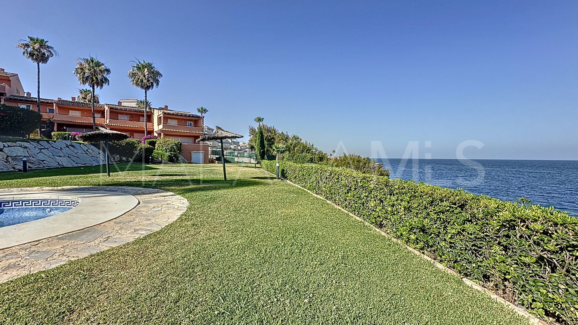 Buy Bermuda Beach 3 bedrooms town house