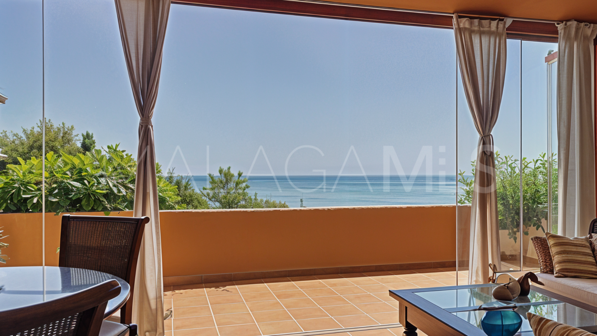 Buy Bermuda Beach 3 bedrooms town house