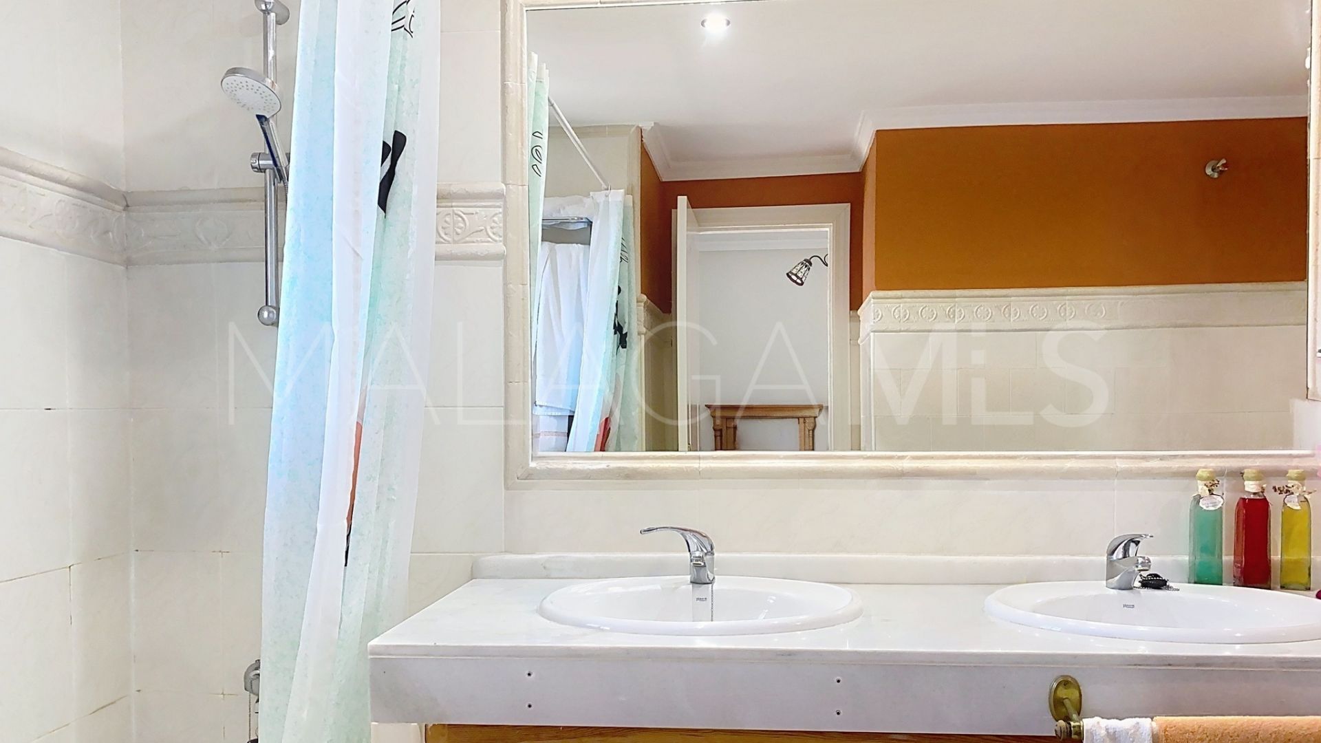 Buy Bermuda Beach 3 bedrooms town house