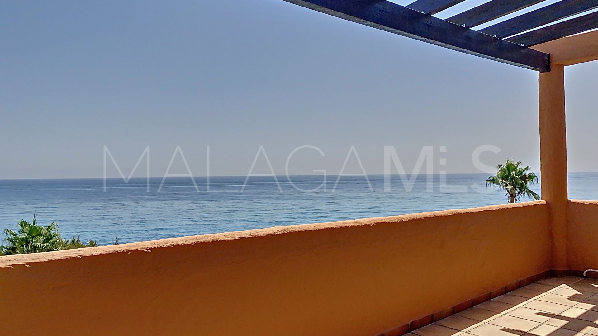 Buy Bermuda Beach 3 bedrooms town house