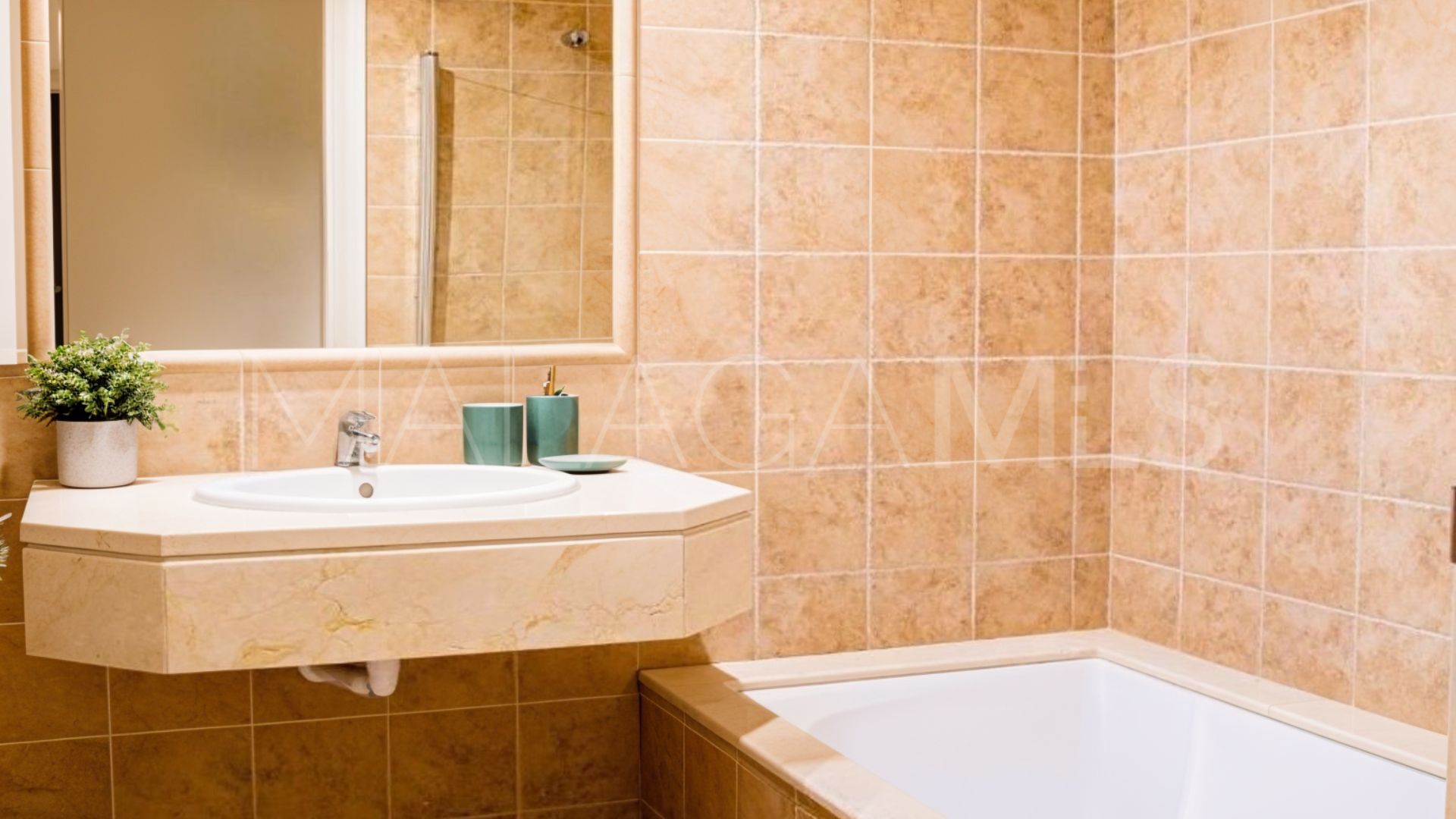 Appartement rez de chaussée for sale in Benatalaya