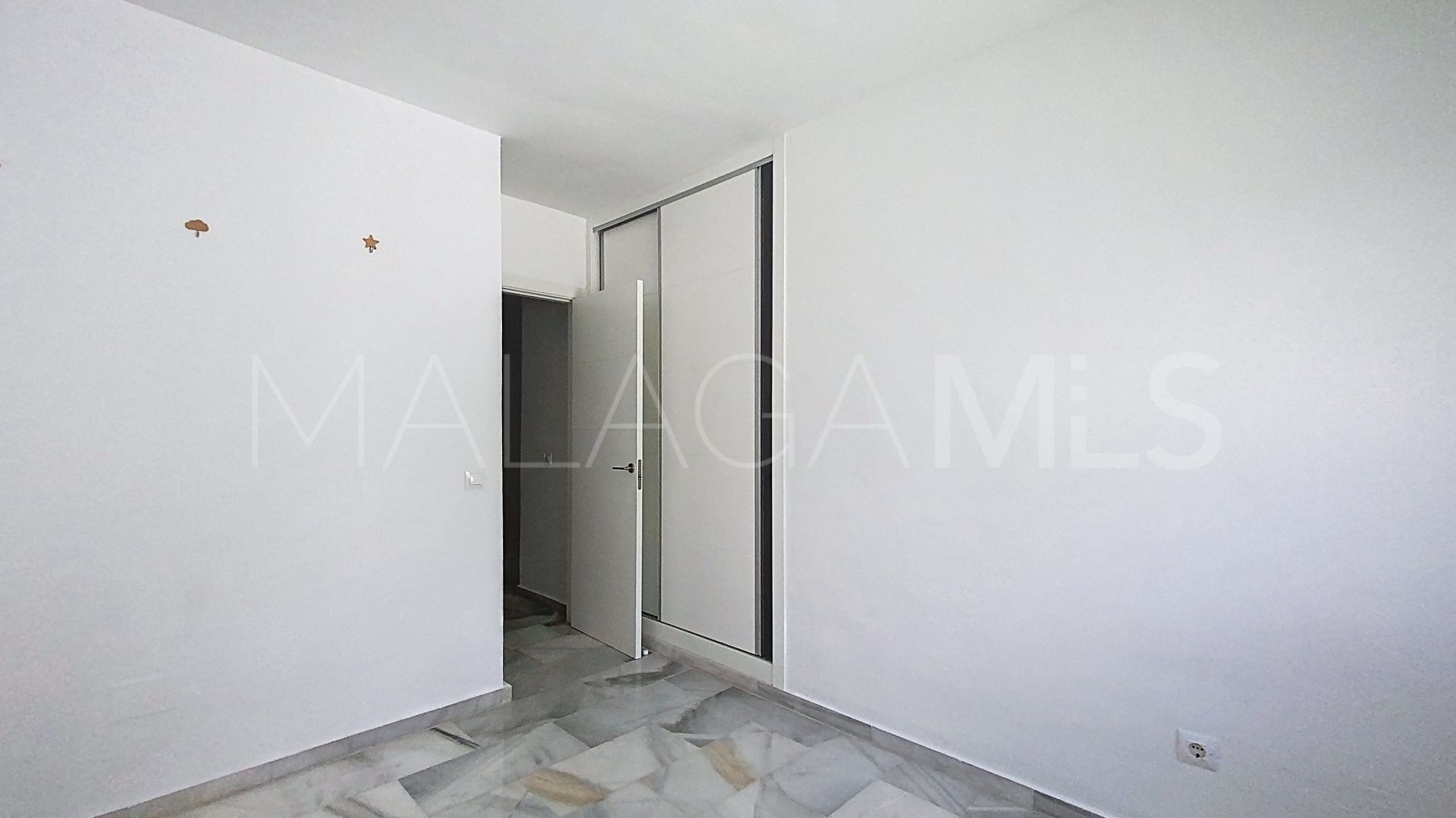 For sale ground floor apartment in Bahia de Casares