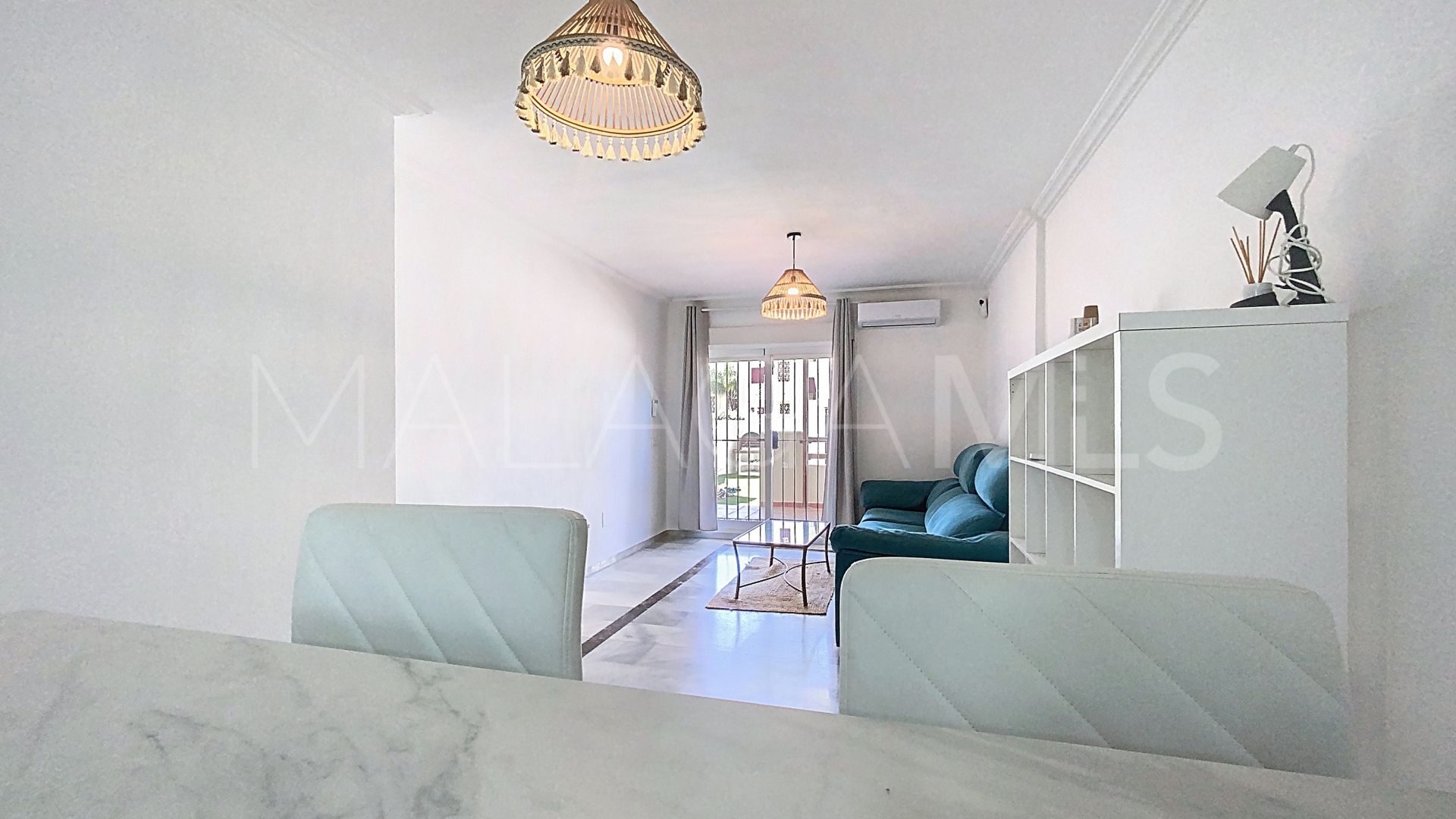 For sale ground floor apartment in Bahia de Casares