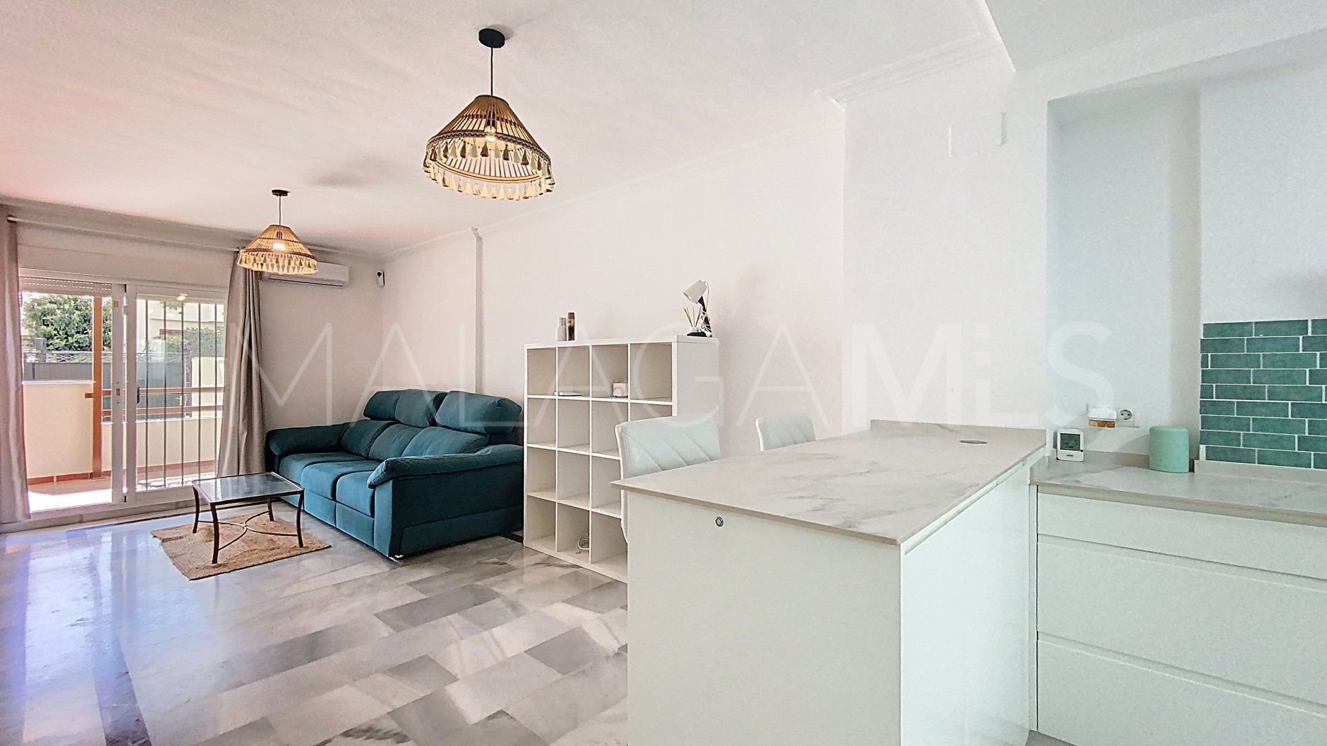 For sale ground floor apartment in Bahia de Casares