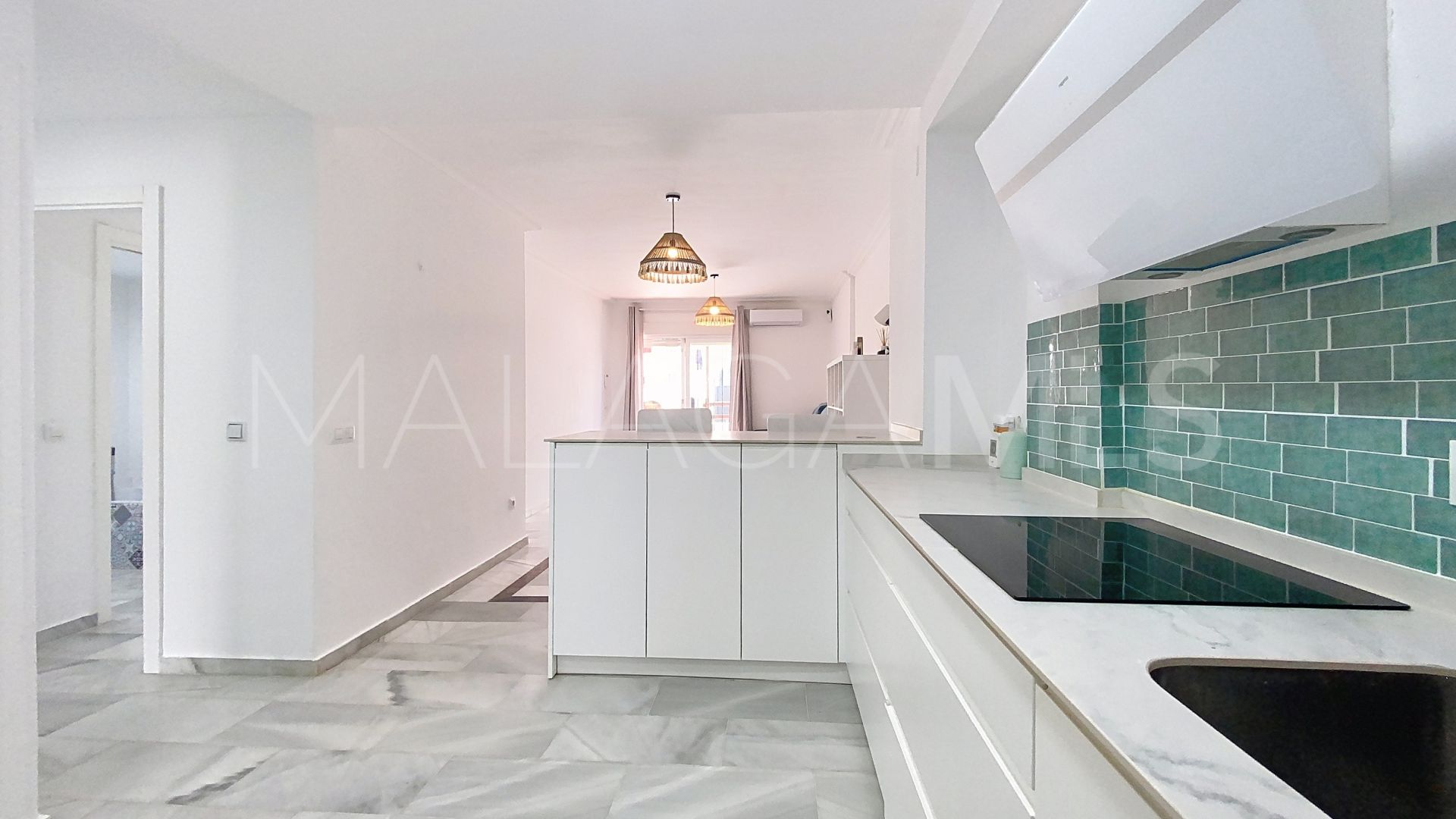 For sale ground floor apartment in Bahia de Casares