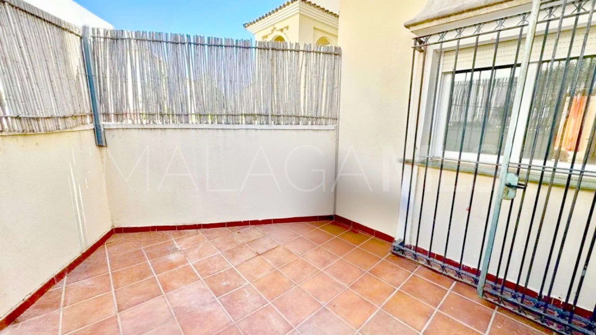Appartement rez de chaussée for sale in Bahia de Casares