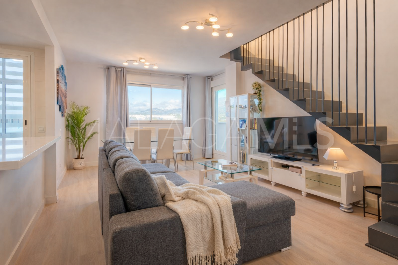 Appartement terrasse for sale in Estepona Centre