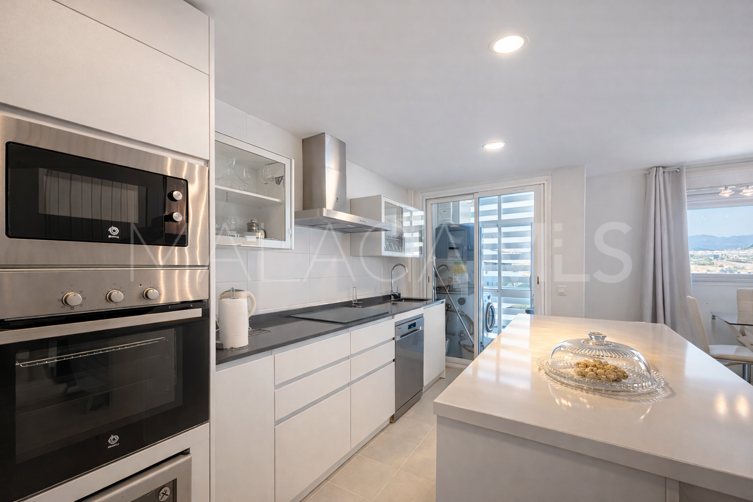 Appartement terrasse for sale in Estepona Centre