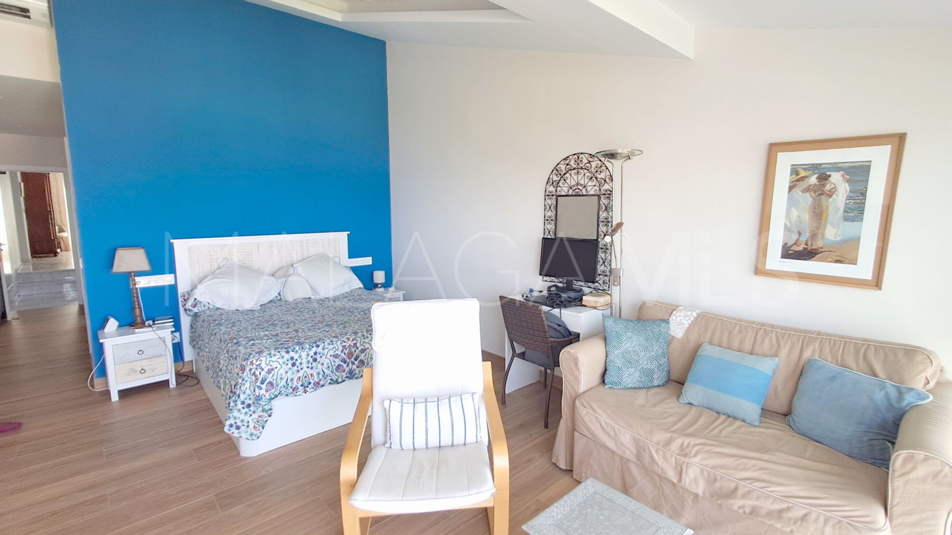 For sale town house with 5 bedrooms in Bahia Dorada