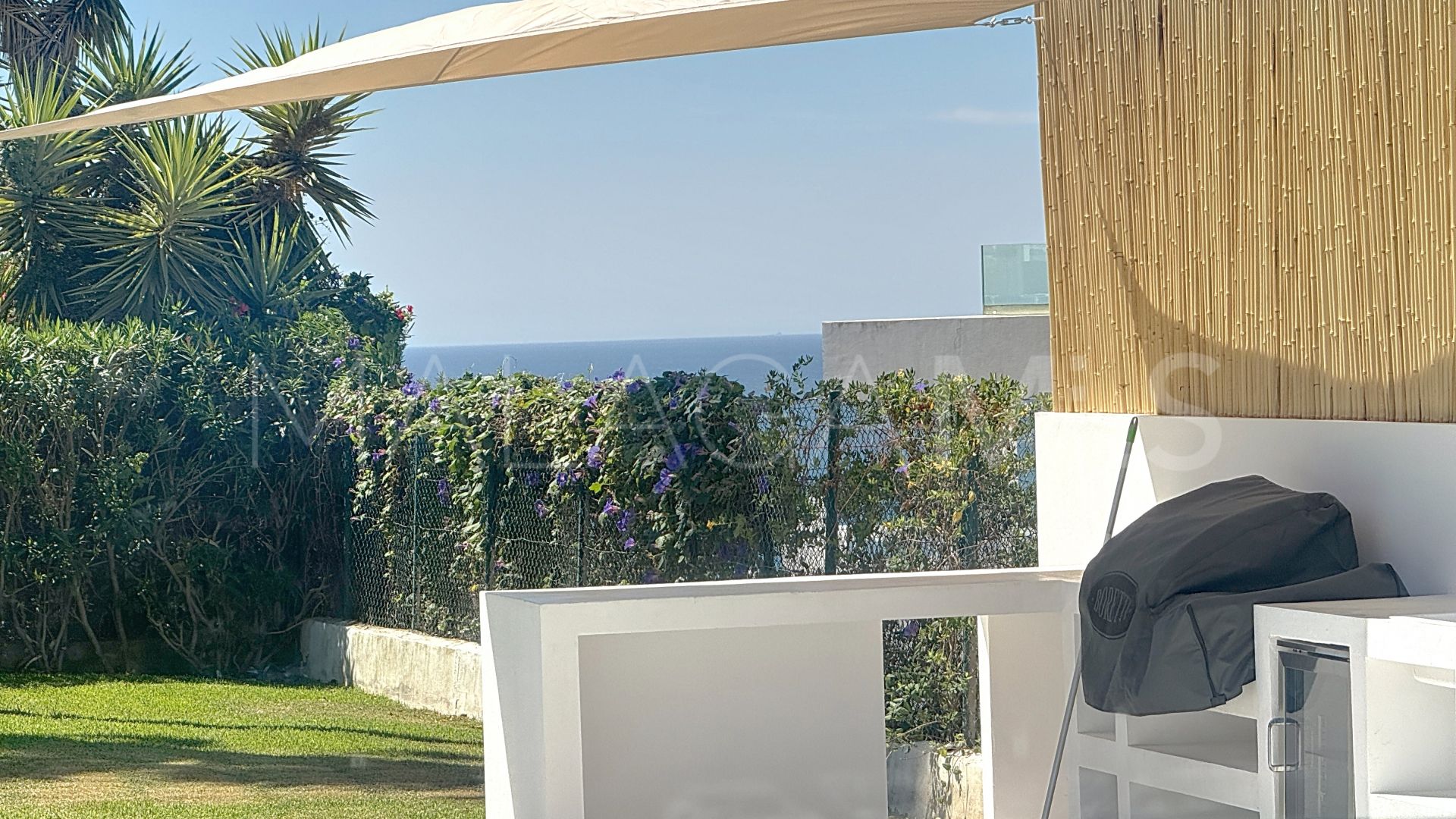 Buy villa in Don Pedro with 3 bedrooms