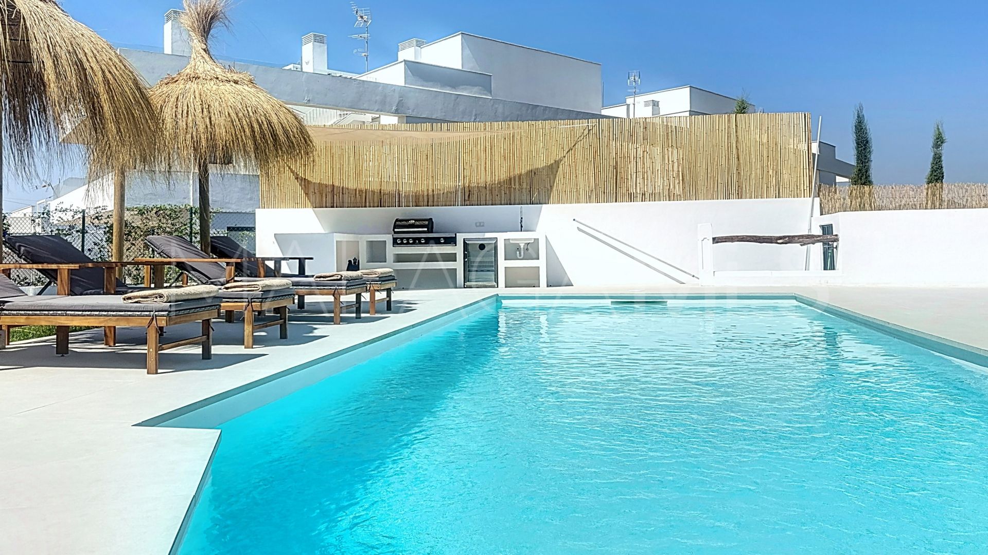 Buy villa in Don Pedro with 3 bedrooms