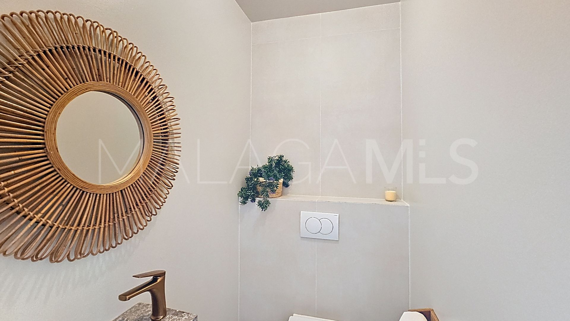 Buy villa in Don Pedro with 3 bedrooms