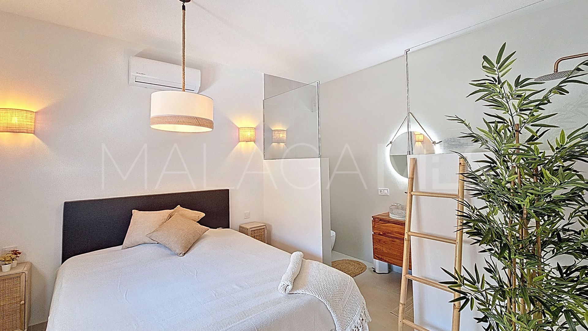 Buy villa in Don Pedro with 3 bedrooms