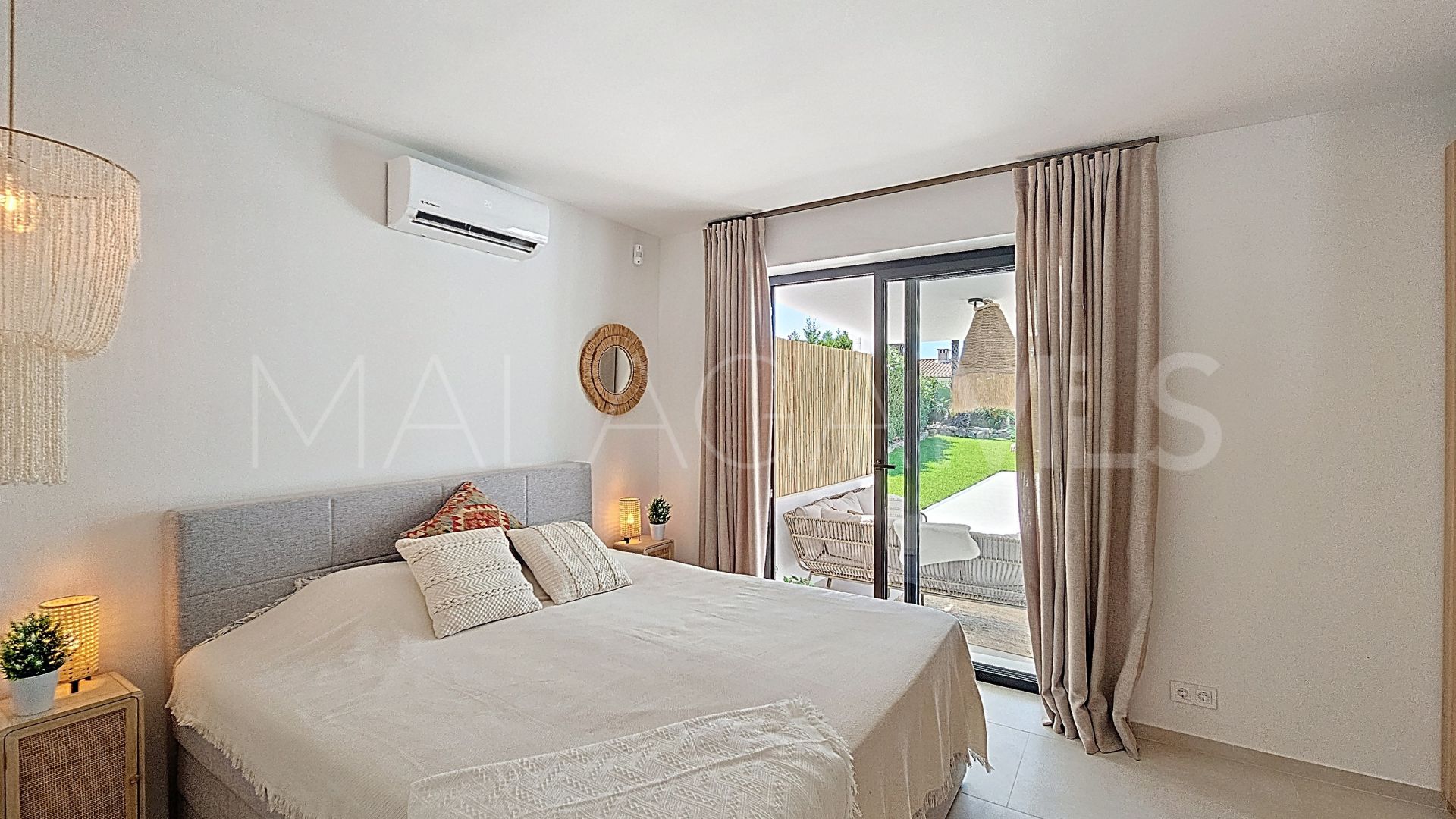 Buy villa in Don Pedro with 3 bedrooms
