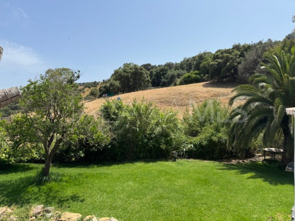 Maison de campagne for sale in Casares Montaña