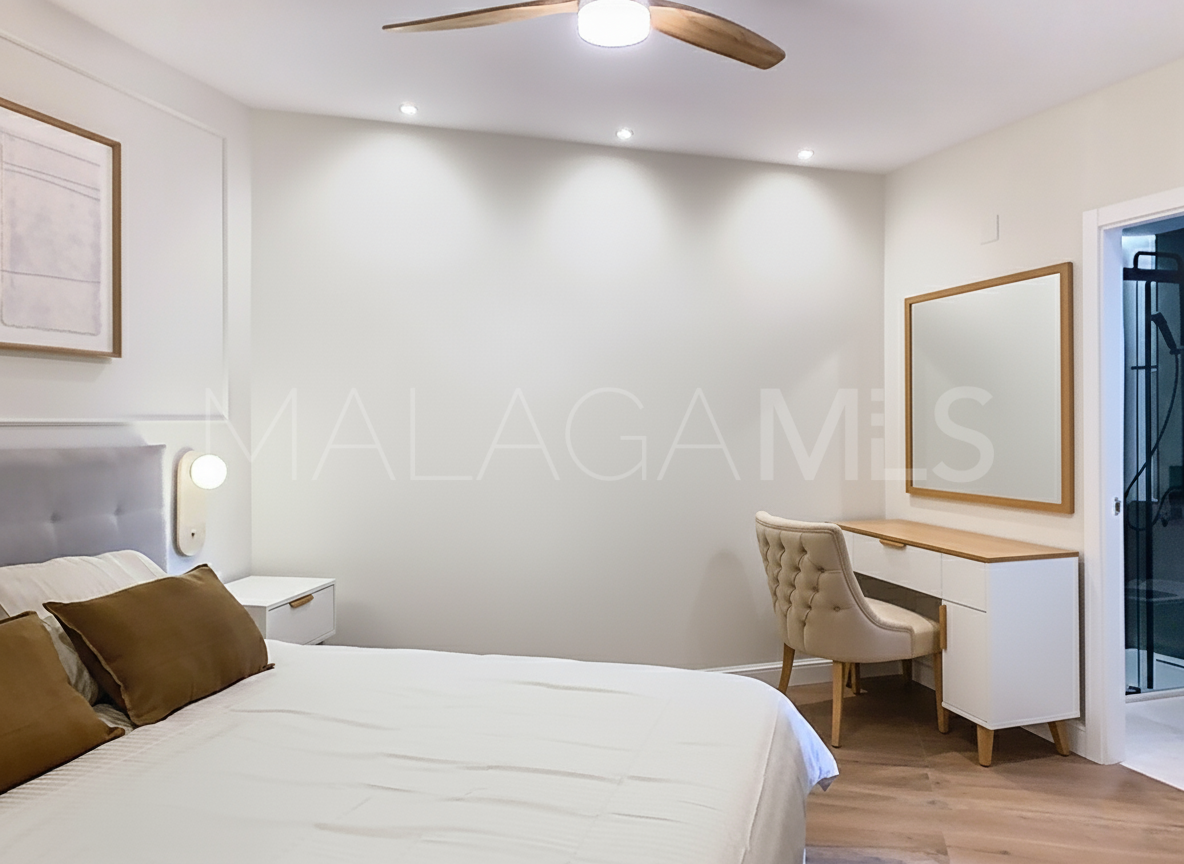 Buy Estepona Puerto 3 bedrooms ground floor apartment